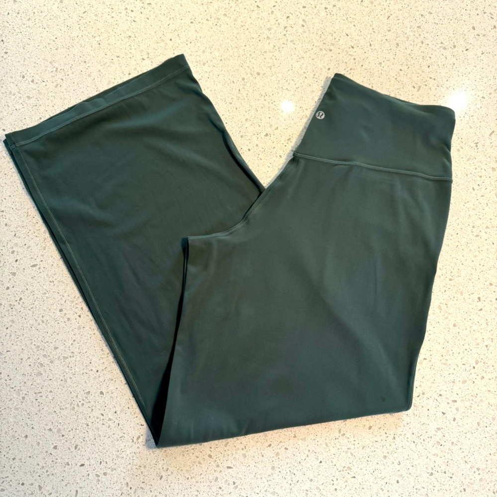 Lululemon Align High-Rise Wide Leg Pant, 31”, size 12